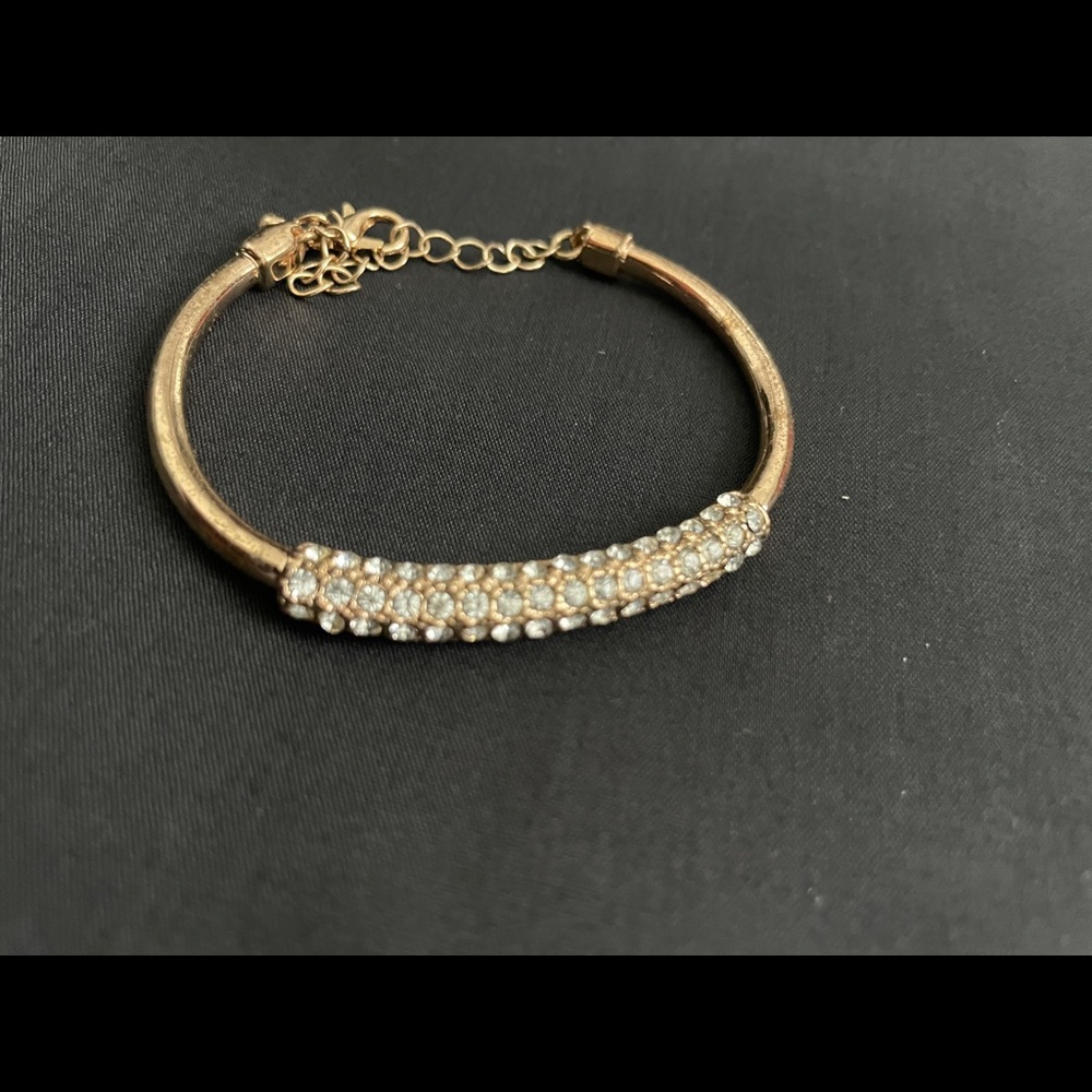 Round beaded bracelet